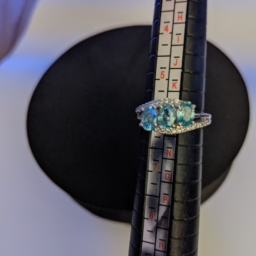 Natural topaz & zircon ring. Size 6 - Picture 12 of 12